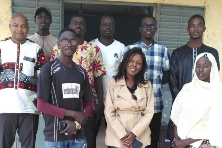 The COREWO Study Group based at the University of Maroua with two young refugees from the UNHCR camp of Minawao