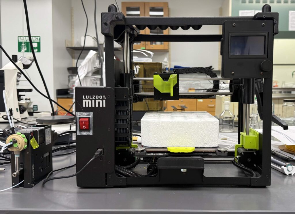 3D printer converted to autonomous dispenser