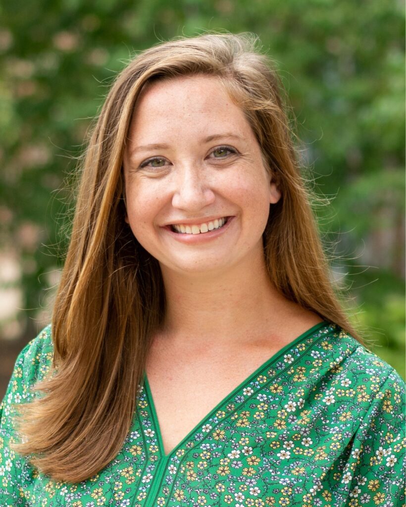 Photo of lab director Bri Devlion